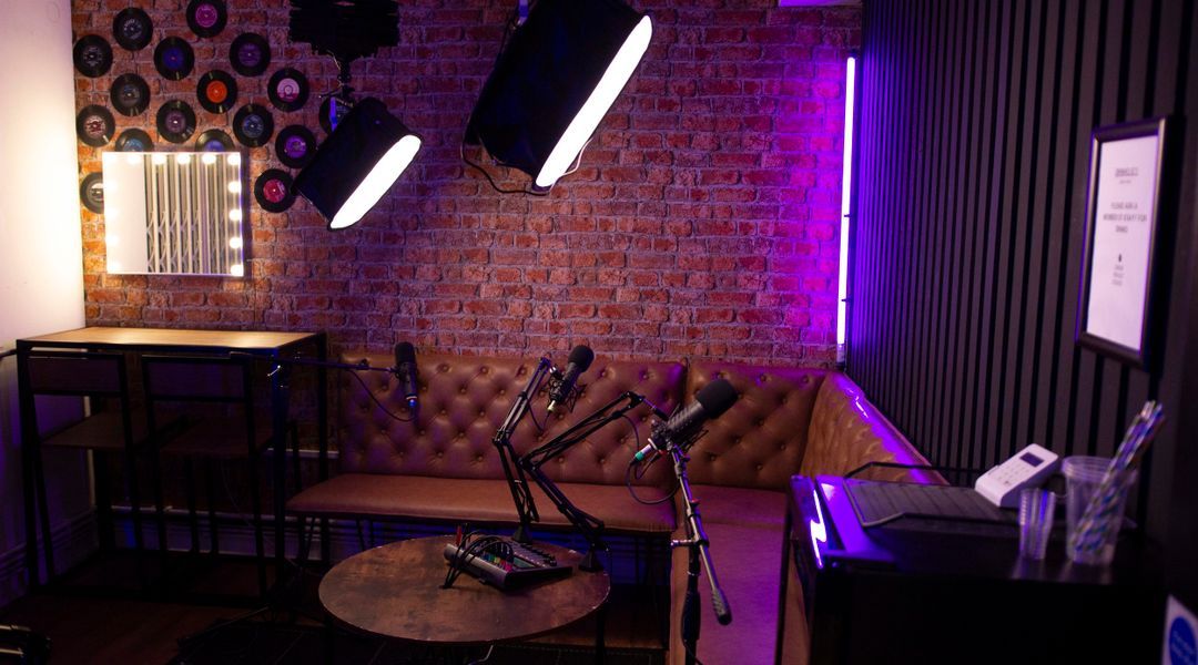 London Podcast Studio - Recording & Filming Studios in Hackney
