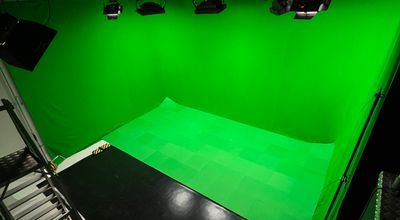 Blackout Drive-In White Infinity Cove Green Screen Film and Photography Studio London