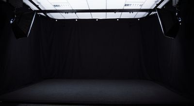 Photography/Film Studio (Black Out) (SE London)